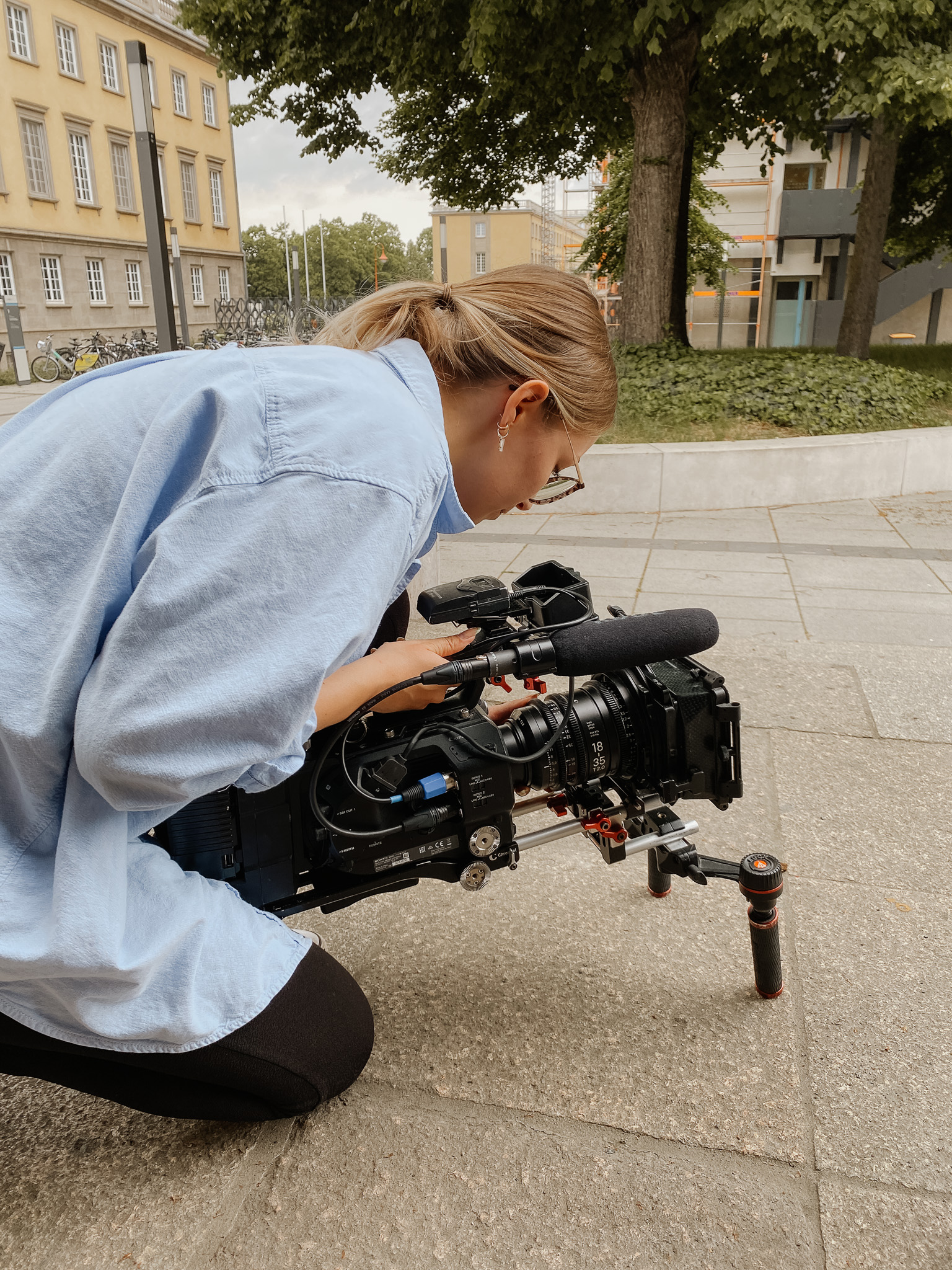 Larissa bei der Arbeit