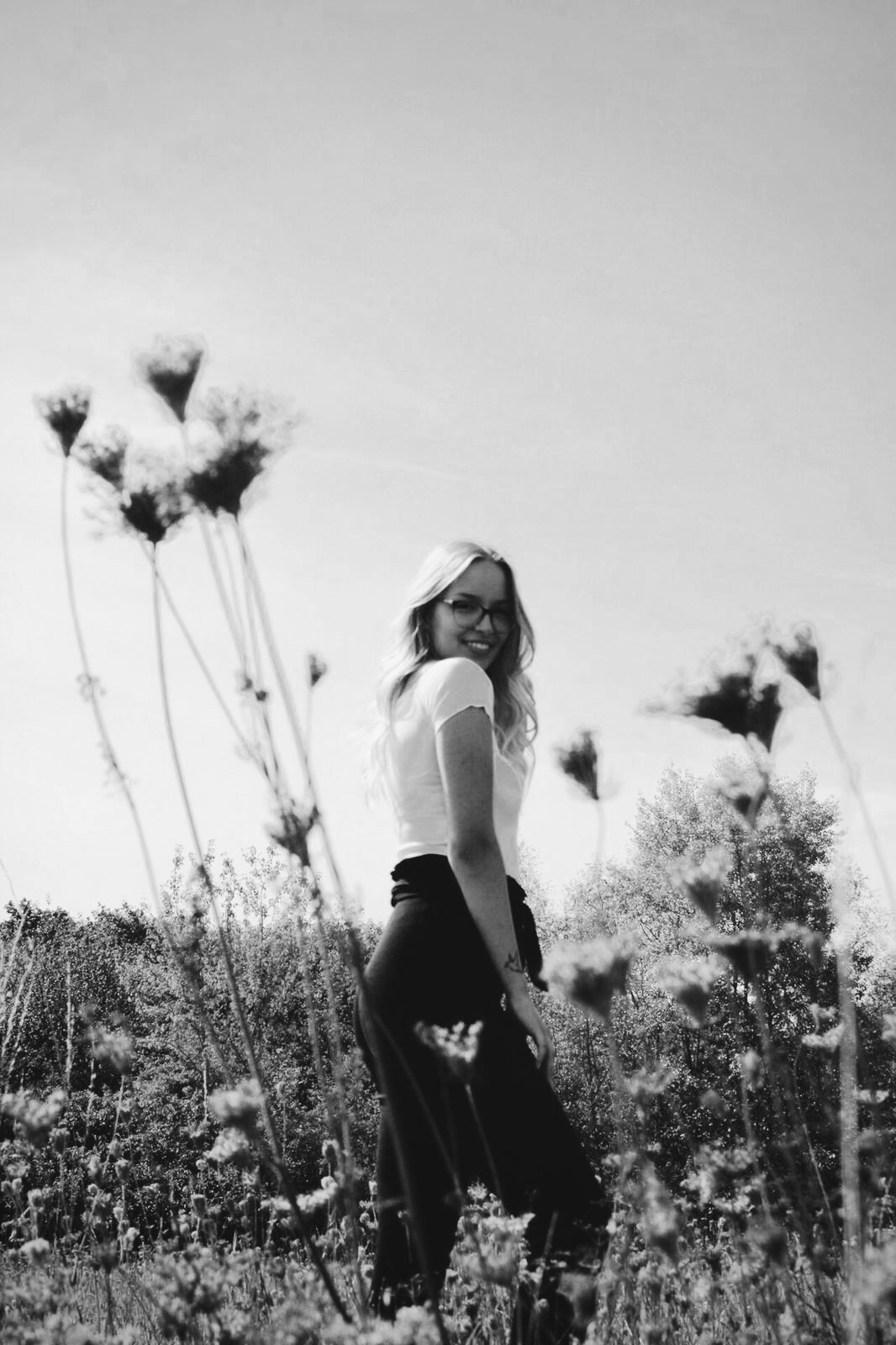 Larissa mit professioneller Kamera