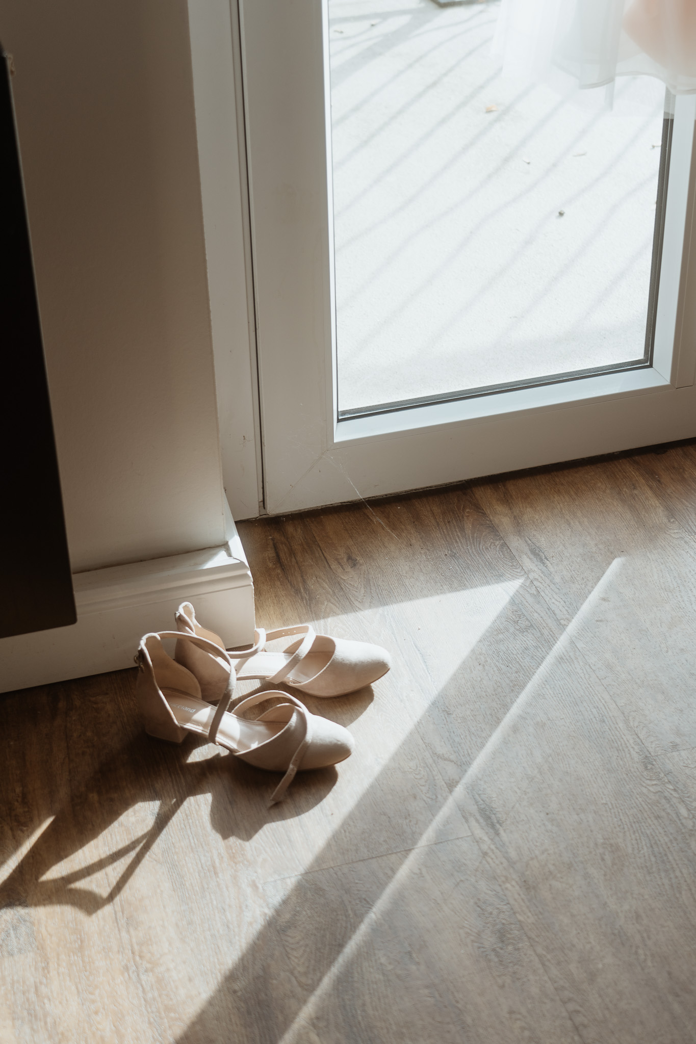 Gartenhochzeit Spremberg Brautaccessoires Fenster