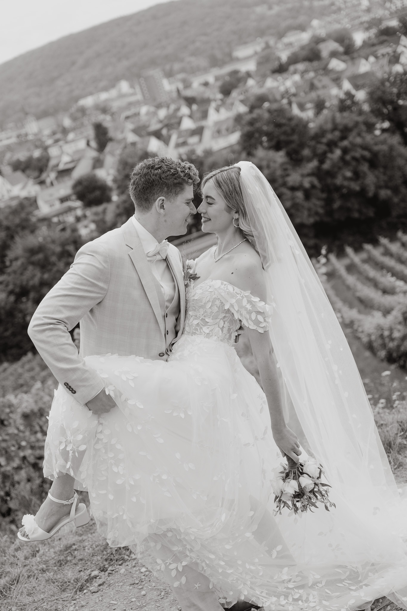 Brautpaarshooting Schwarz Weiss